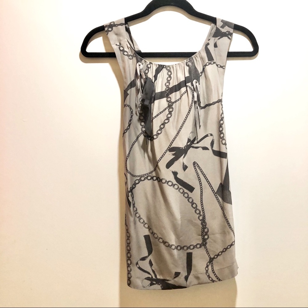 **SILK** BR MONOGRAM GREY SILK TANK